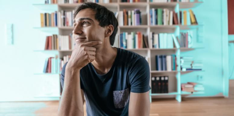 O que é um sapiossexual? 5 detalhes importantes sobre sapiossexualidade