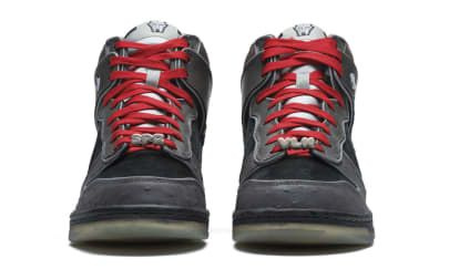 DOOM SB Dunk frontale